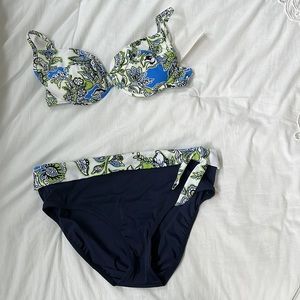 NWT NAVY BIKINI BOTTOM SIZE 14